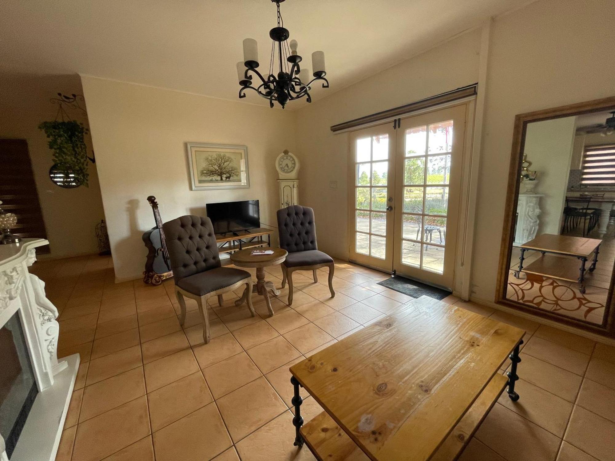 Villa Provence Pokolbin Luaran gambar